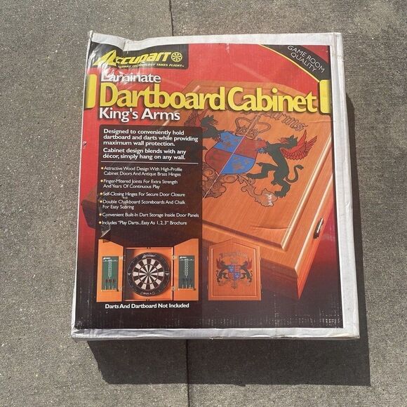 NEW Vintage Accudart Dartboard Cabinet King's Arms 2003 - Picture 1 of 3